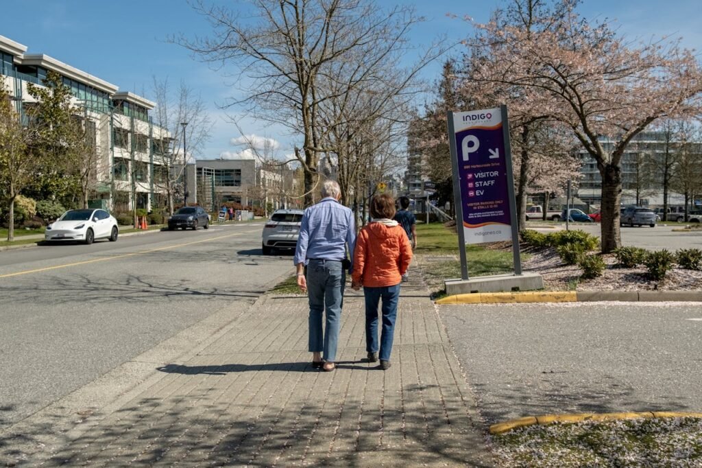 Professional senior relocation team managing a stress-free home transition in North Vancouver.